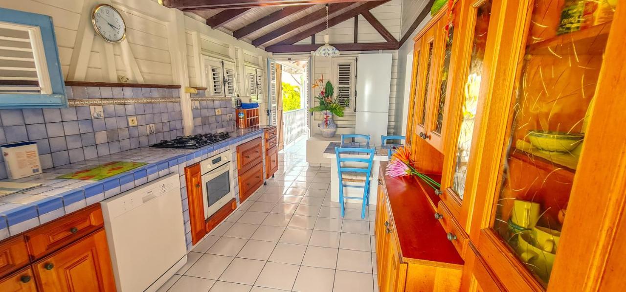 Villa Bougainvillier เลส์ทรัวส์-ซีเลต์ ภายนอก รูปภาพ