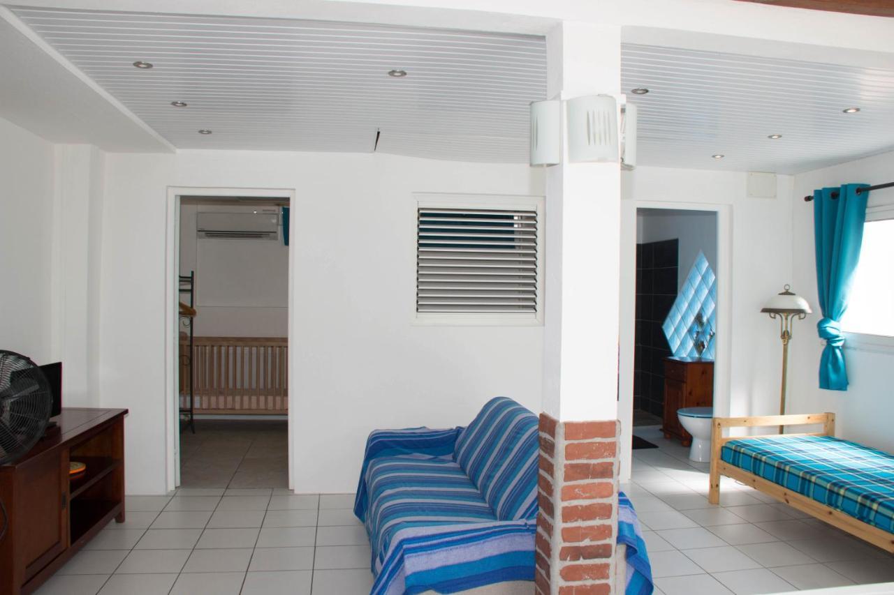 Villa Bougainvillier เลส์ทรัวส์-ซีเลต์ ภายนอก รูปภาพ