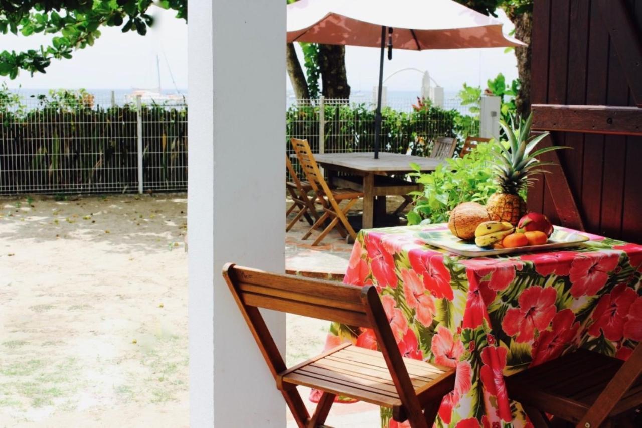 Villa Bougainvillier เลส์ทรัวส์-ซีเลต์ ภายนอก รูปภาพ