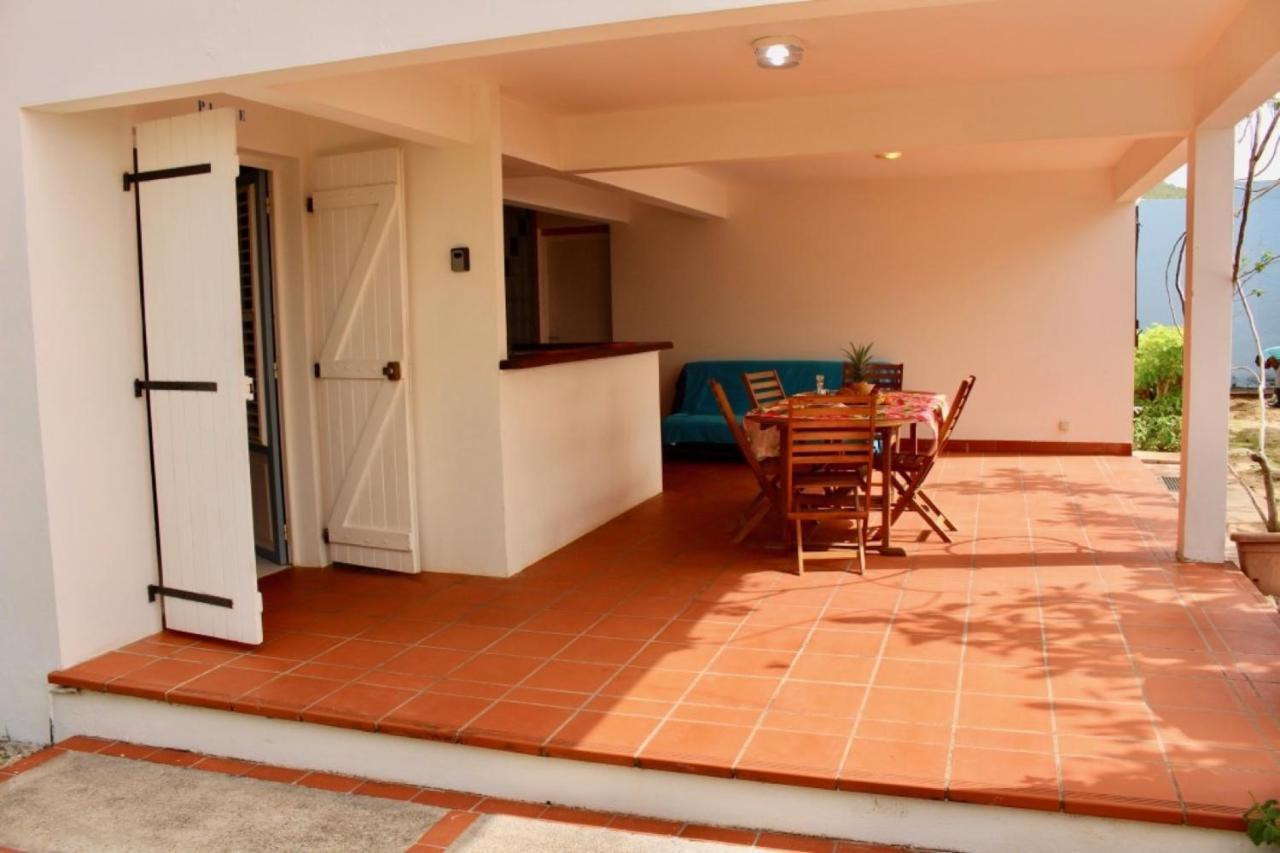 Villa Bougainvillier เลส์ทรัวส์-ซีเลต์ ภายนอก รูปภาพ